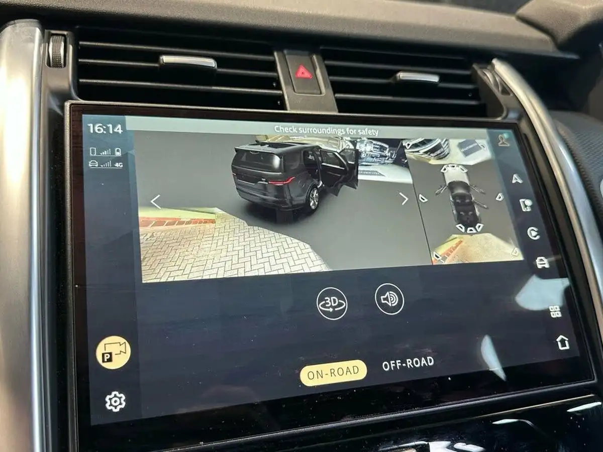 2021-land-rover-discovery-30-d300-r-dynamic-se-big-22