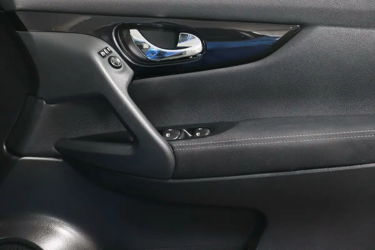 2021-nissan-qashqai-13-dig-t-n-connecta-140ps-big-31