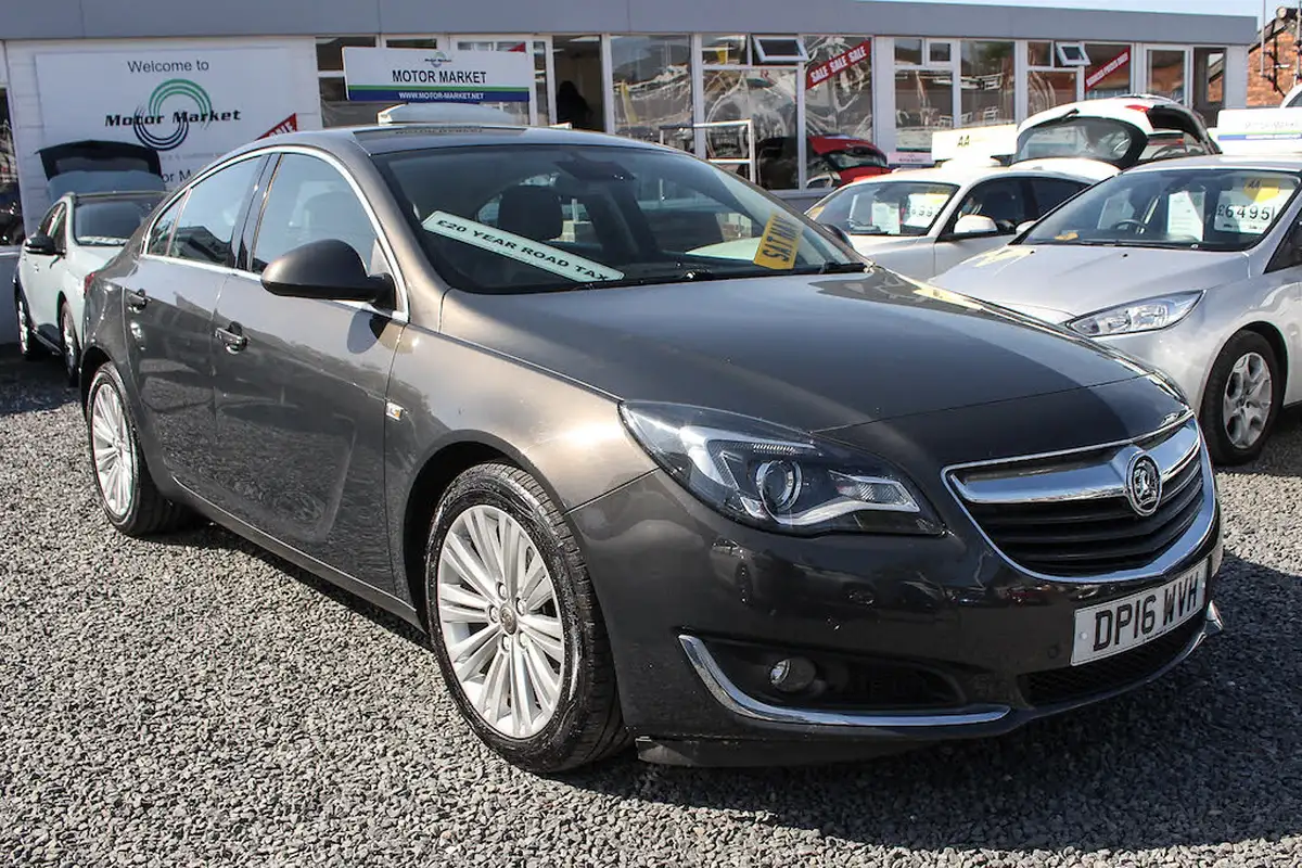 2016-vauxhall-insignia-16cdti-tech-line-ecoflex-ss-big-3