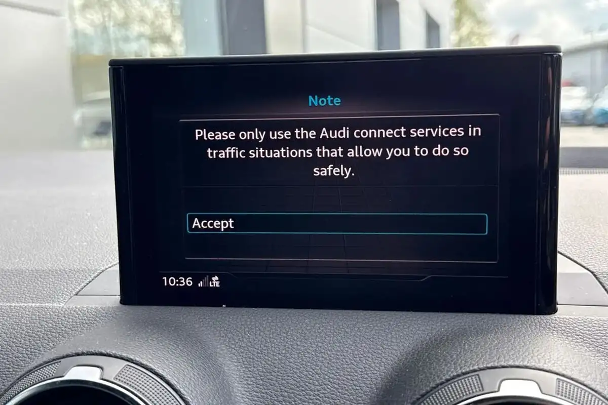 2018-audi-q2-14-tfsi-s-line-big-47