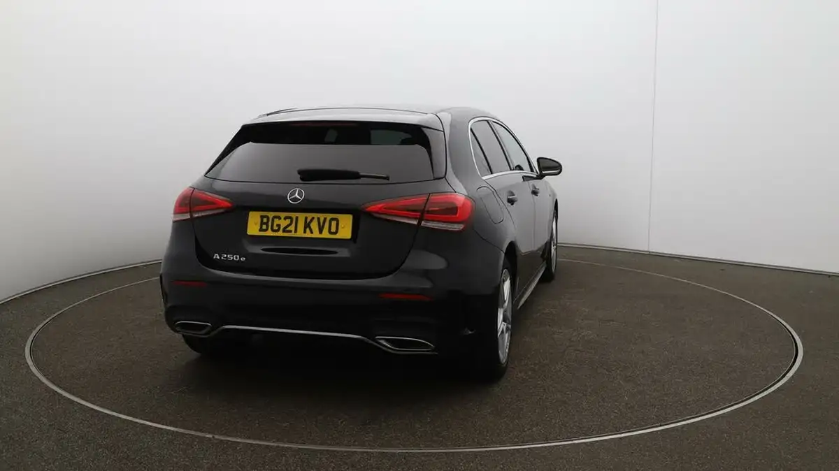 2021-mercedes-benz-a-class-13-a250e-amg-line-hatchback-5d-big-49