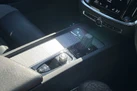 2021-volvo-v60-20-b4-r-design-small-42