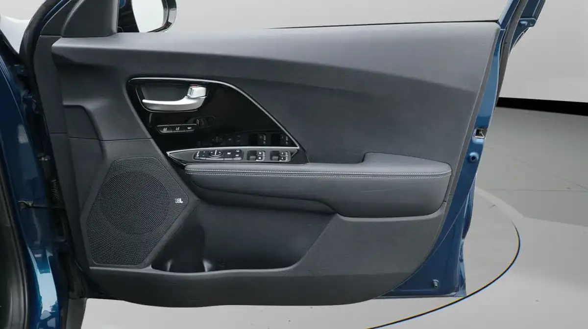 2020-kia-niro-16-gdi-4-big-15