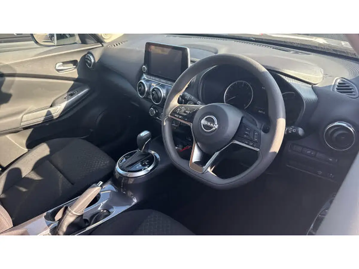 2023-nissan-juke-10-dig-t-acenta-dct-big-10
