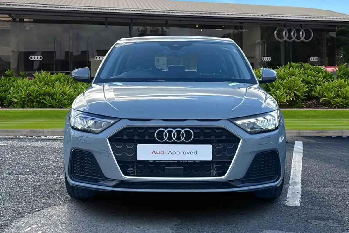 2025-audi-a1-10-30-tfsi-sport-big-4