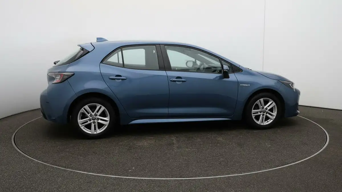 2021-toyota-corolla-18-vvt-i-icon-trk-hatchback-5d-big-45