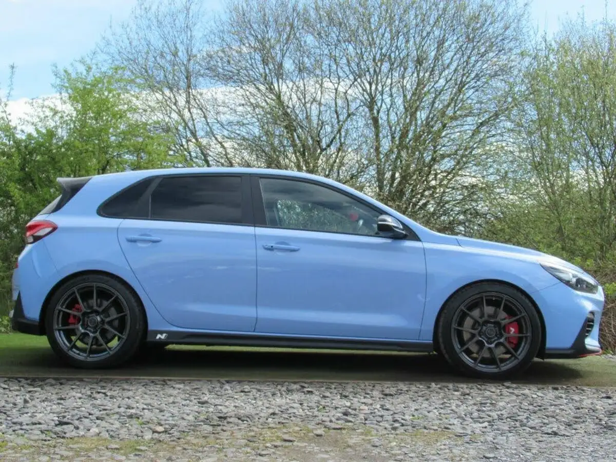 2019-hyundai-i30-n-20-t-gdi-n-performance-hatchback-big-23