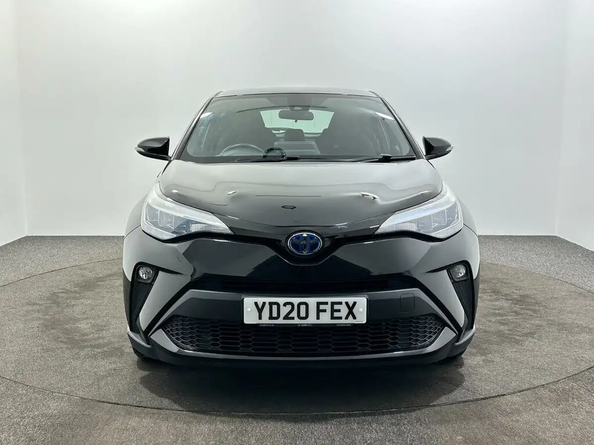 2020-toyota-c-hr-18-vvt-i-icon-parking-pack-big-1