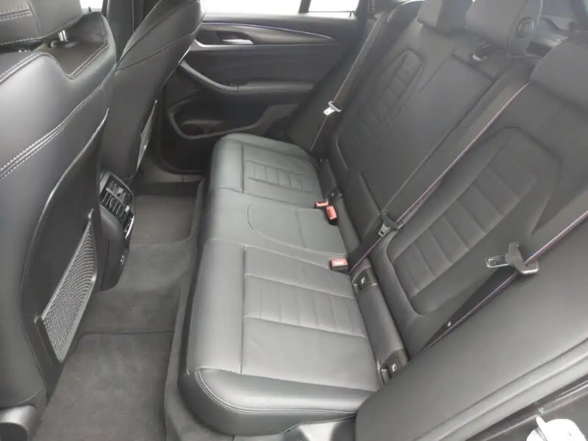 2024-bmw-x3-20-30e-xdrive-m-sport-big-11