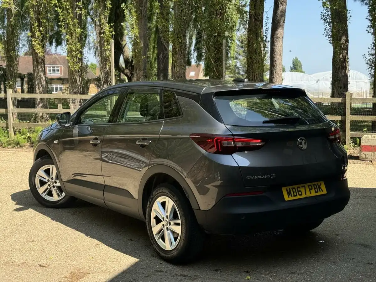 2018-vauxhall-grandland-x-12-se-132ps-big-27