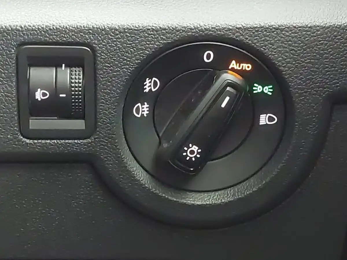 2022-volkswagen-t-cross-10-tsi-se-110ps-big-18