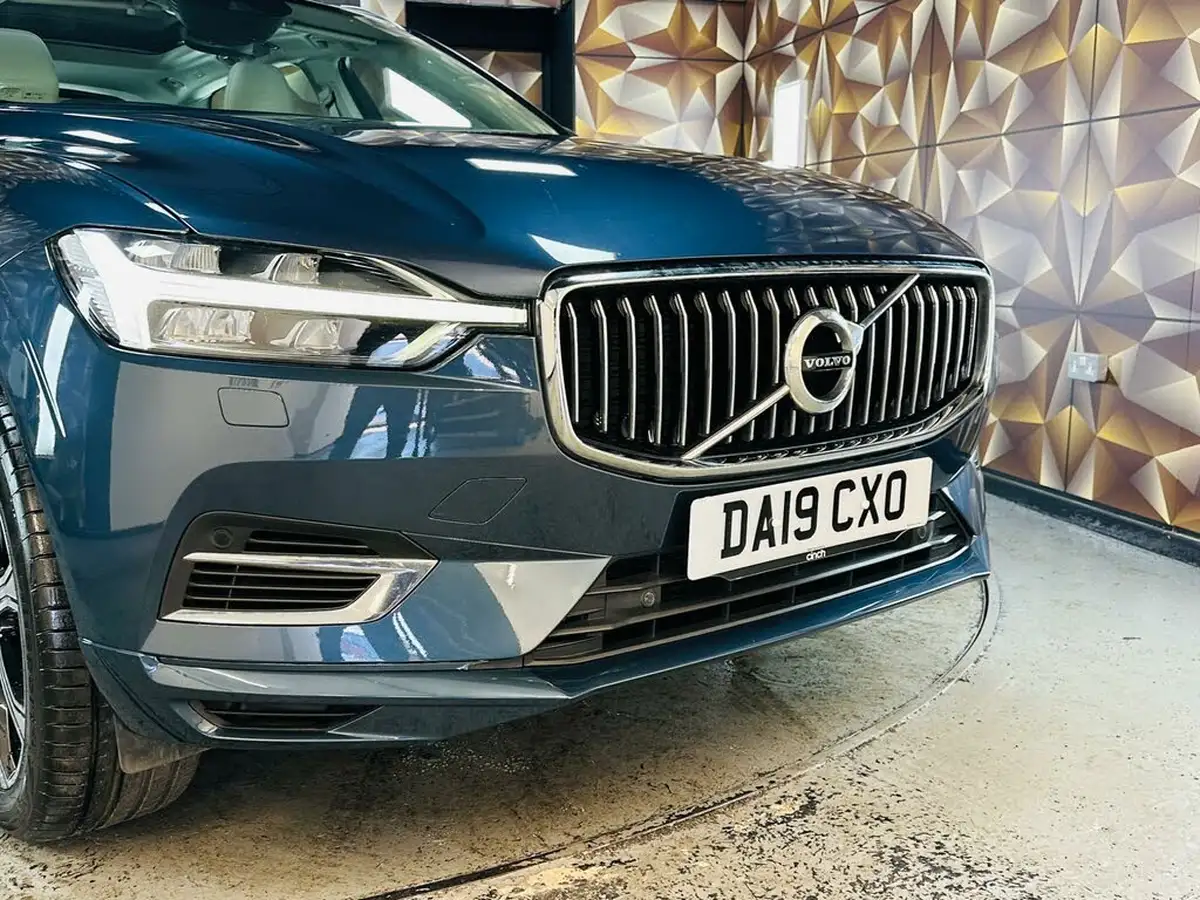 2019-volvo-xc60-20-t8-inscription-pro-ss-big-27