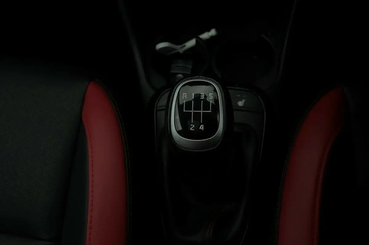 2019-kia-picanto-10-t-gdi-gt-line-s-big-11