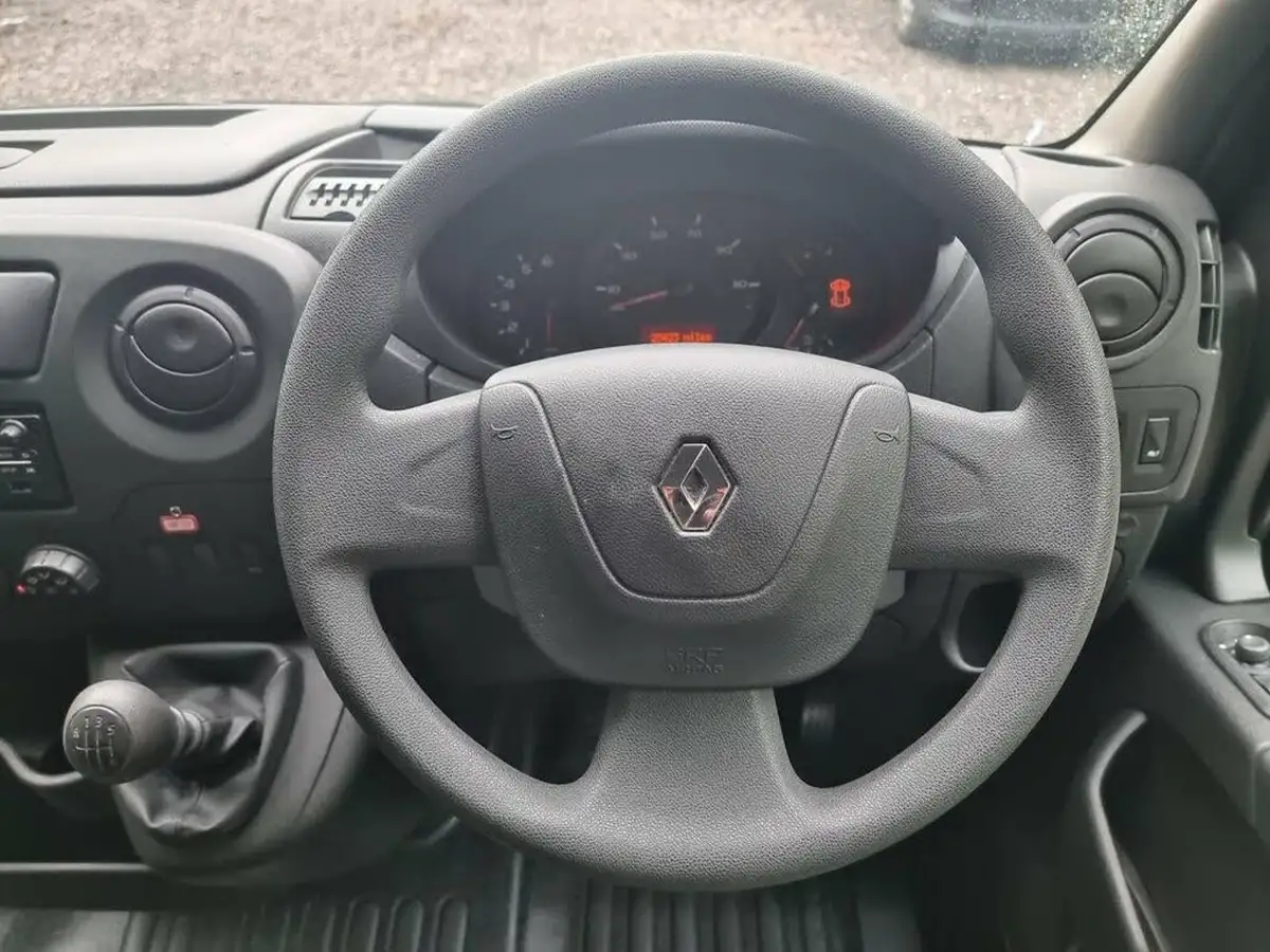 2019-renault-master-23dci-mm33-130-business-big-19