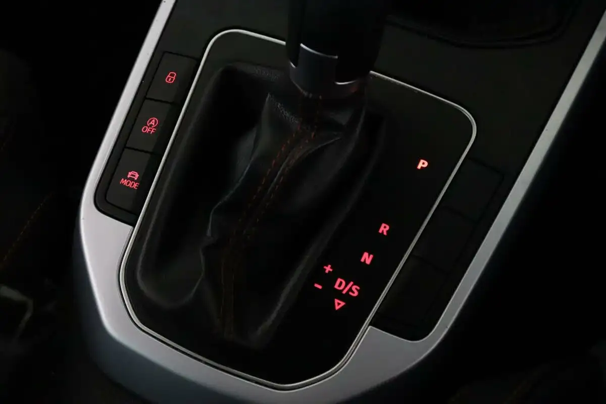 2023-seat-arona-10-tsi-fr-sport-dsg-big-23