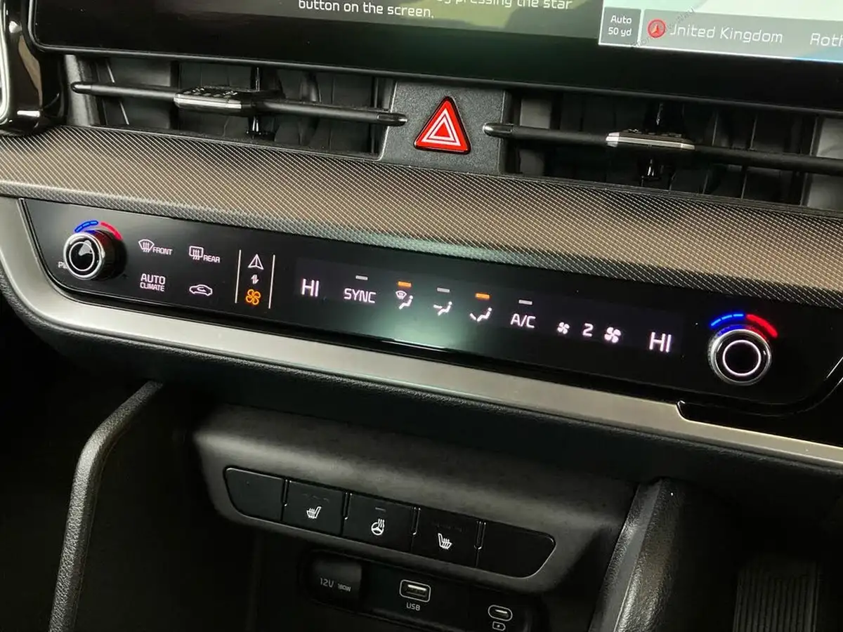 2022-kia-sportage-16-t-gdi-launch-edition-big-11