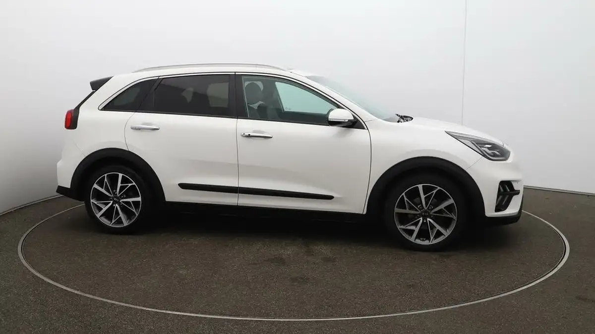 2021-kia-niro-16-gdi-4-156kwh-big-42