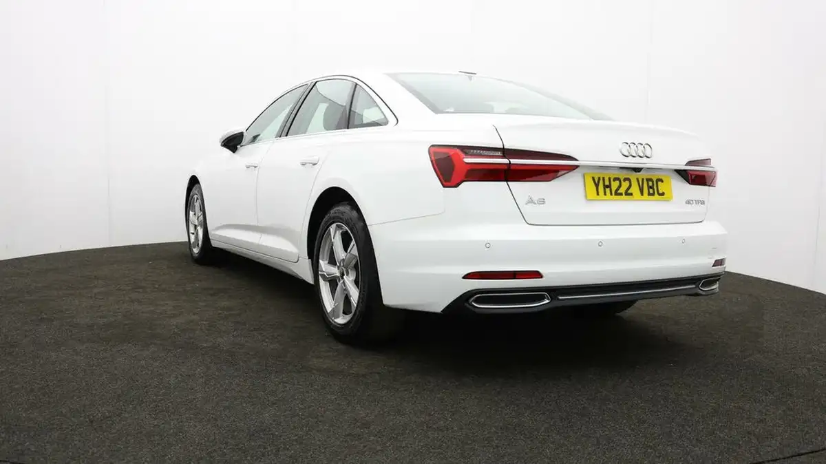 2022-audi-a6-saloon-20-40-tfsi-sport-big-70