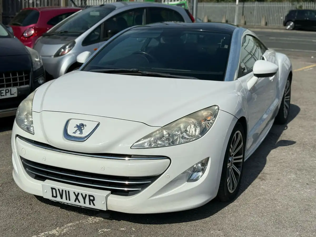 2011-peugeot-rcz-16-sport-156-big-2