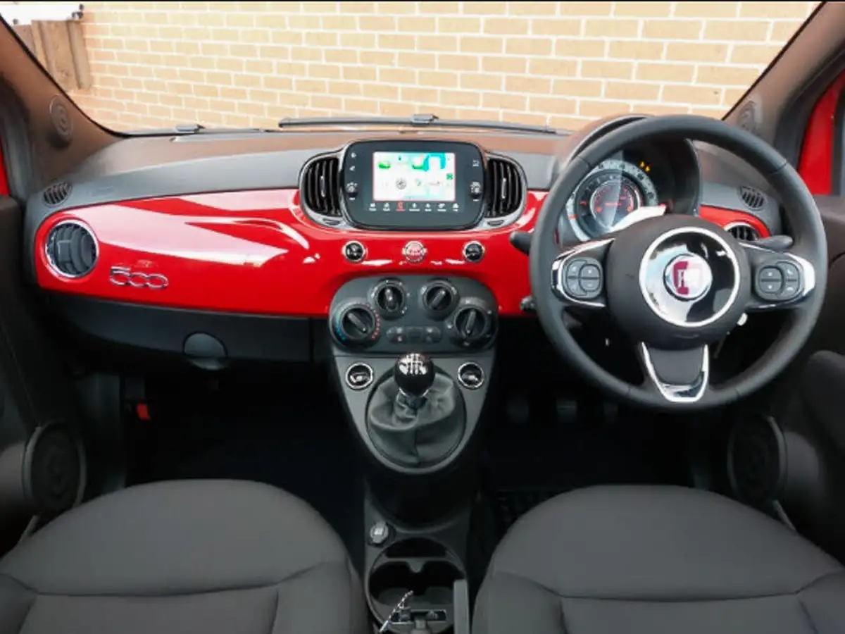 2025-fiat-500-10-big-2