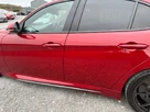 2017-alfa-romeo-giulia-29-biturbo-quadrifoglio-small-24