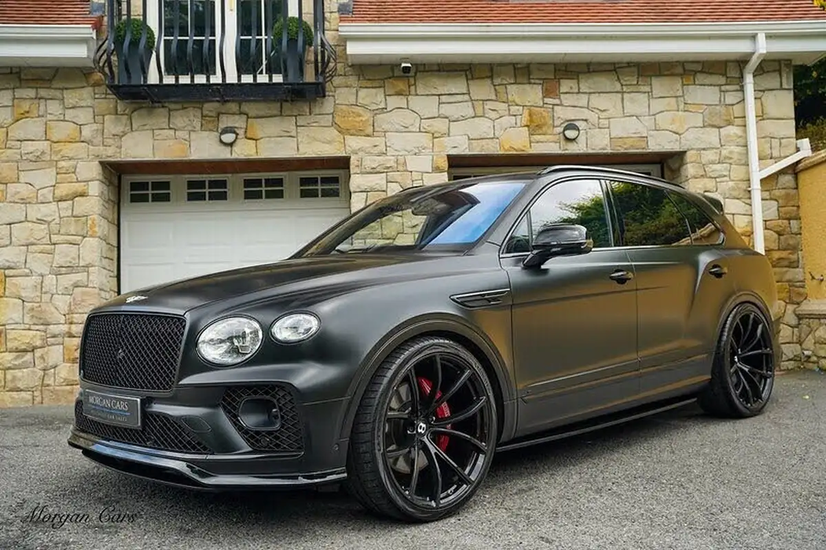 2024-bentley-bentayga-40-v8-s-big-29