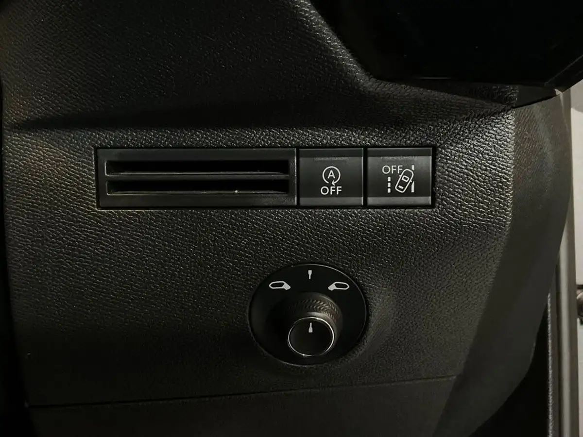 2019-ds-ds-7-crossback-20bluehdi-performance-line-big-34