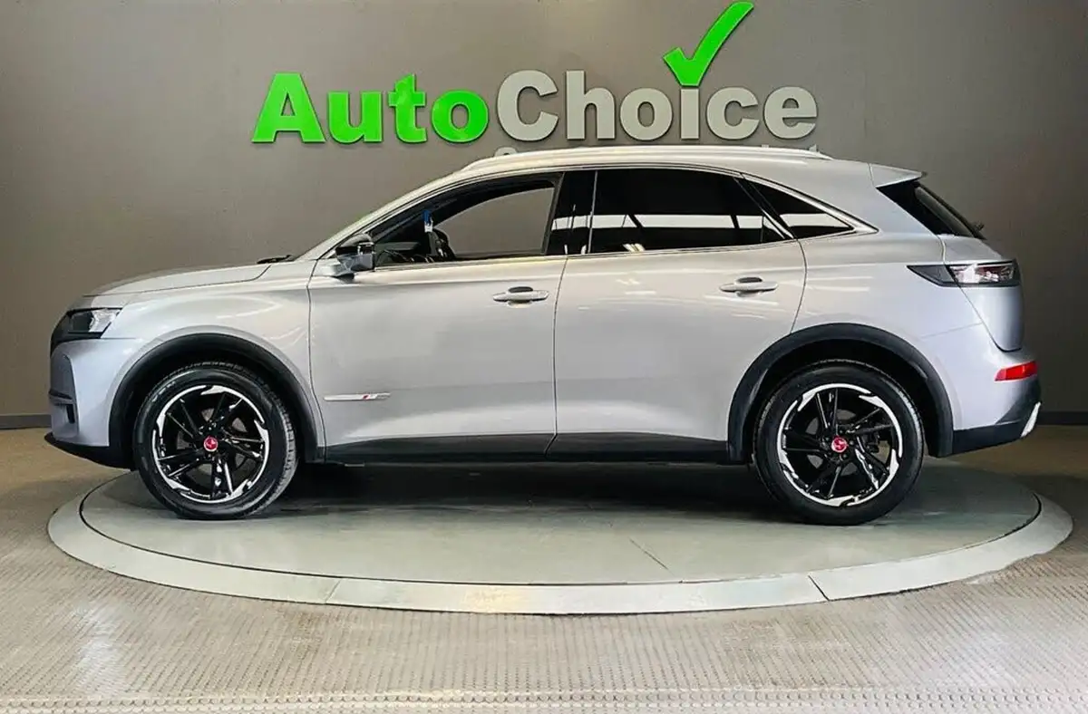 2019-ds-ds-7-crossback-20bluehdi-performance-line-big-10