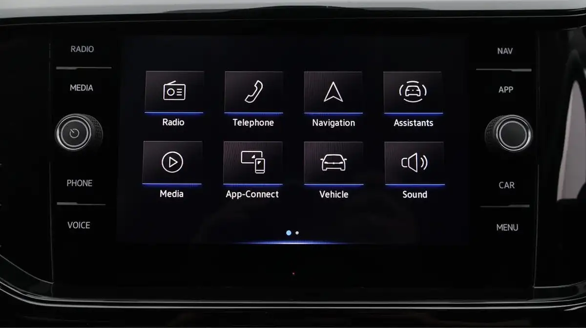 2023-volkswagen-t-cross-10-tsi-black-edition-110ps-dsg-big-11