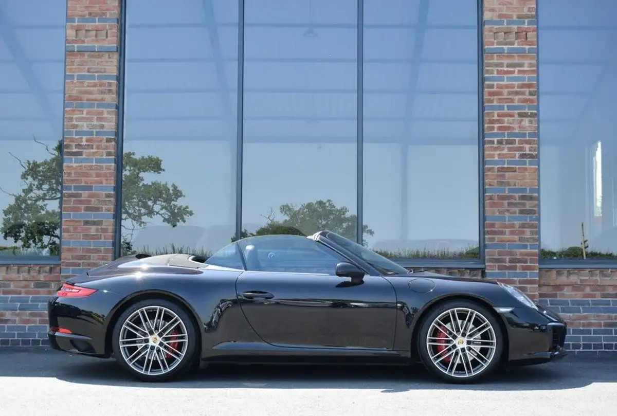 2018-porsche-911-30-carrera-s-420bhp-cabriolet-pdk-big-5