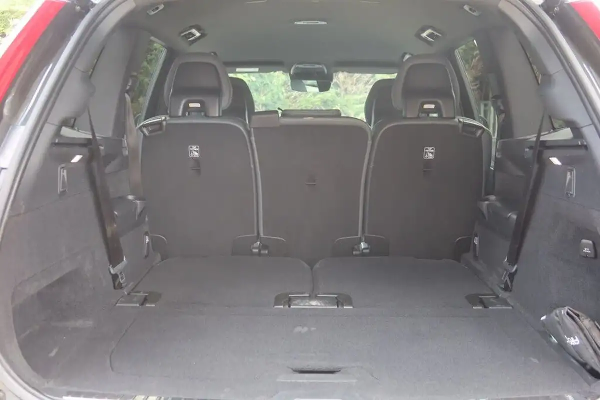 2021-volvo-xc90-20td-b5-momentum-big-9