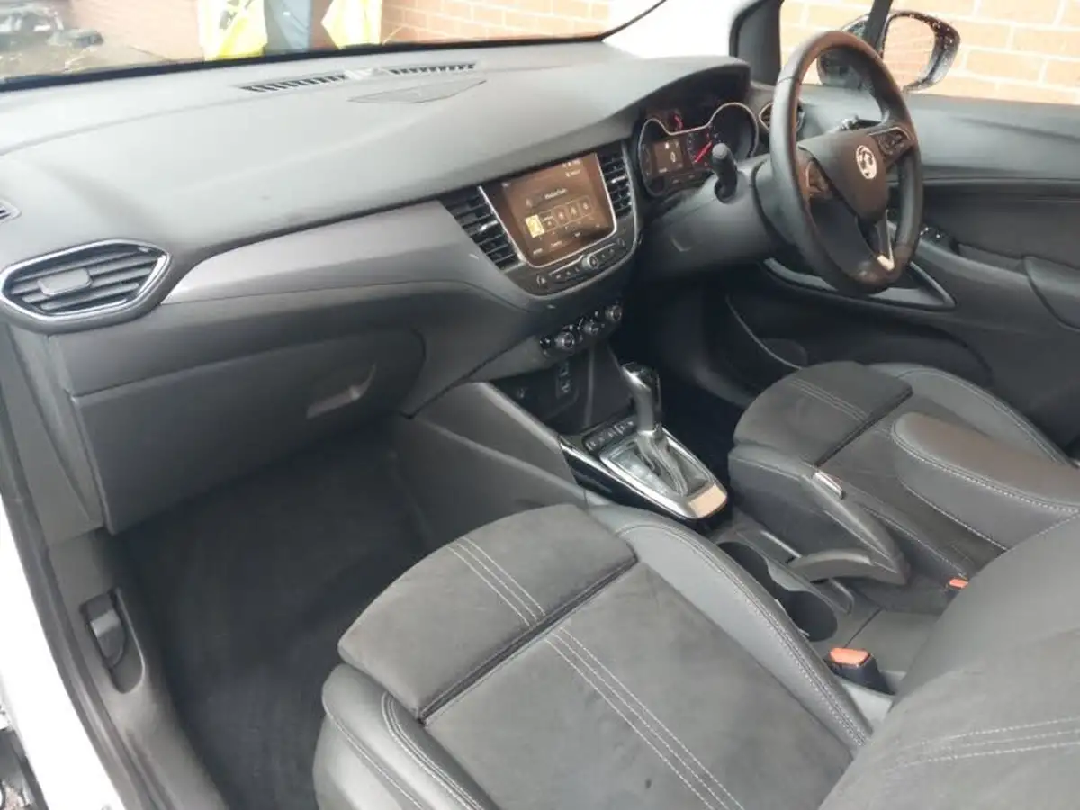2022-vauxhall-crossland-12-ultimate-130ps-auto-big-4