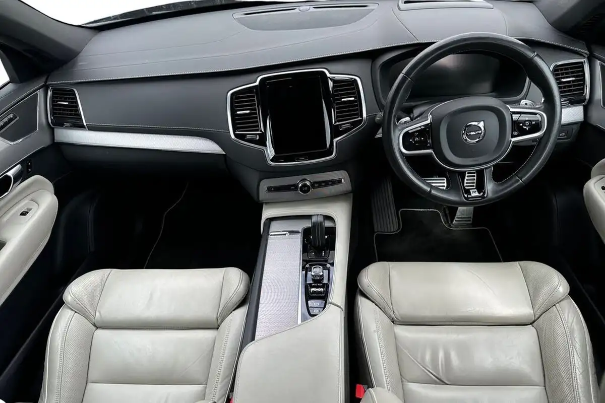 2019-volvo-xc90-20td-b5-r-design-pro-big-5
