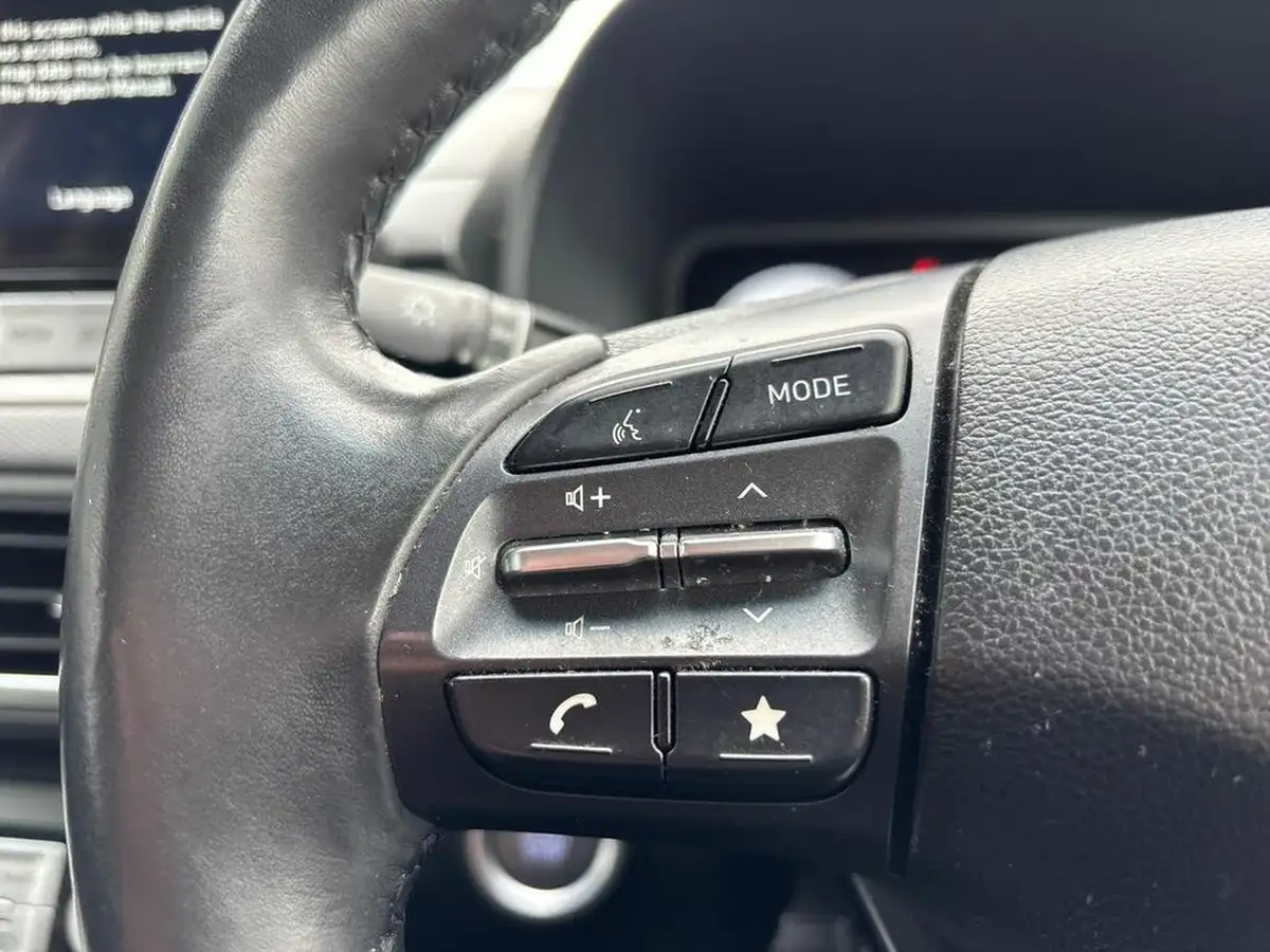 2022-hyundai-kona-e-premium-136ps-39kwh-big-17