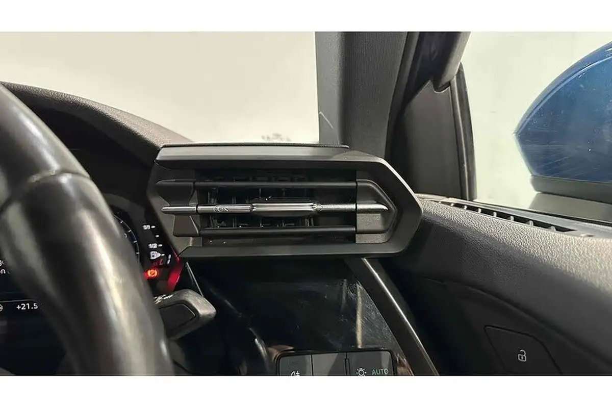 2020-audi-a3-15-35-tfsi-sportback-5d-1498cc-big-33