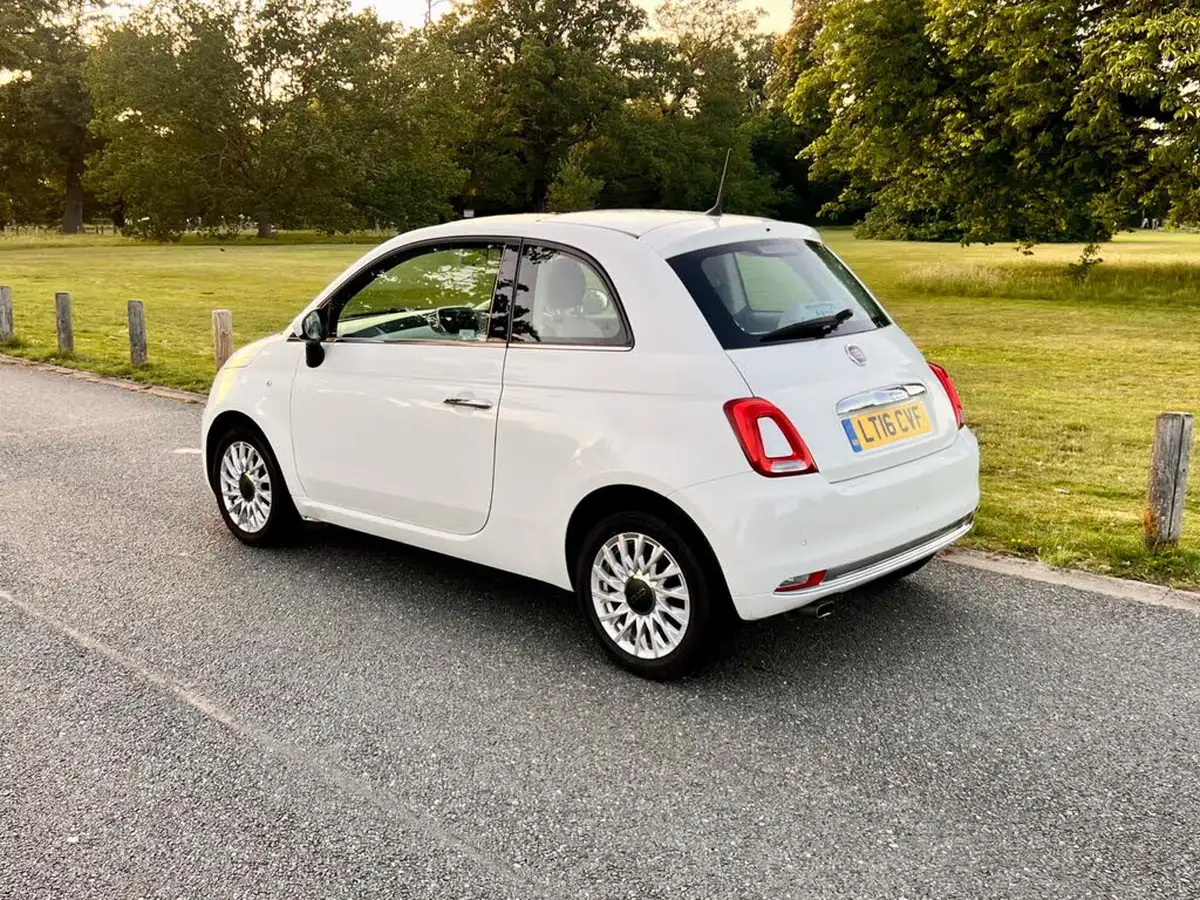 2016-fiat-500-12-lounge-big-9