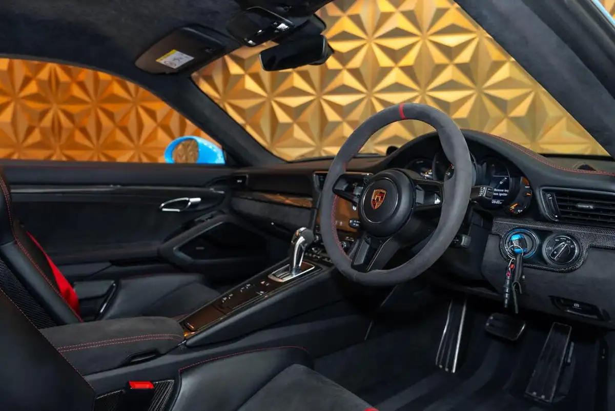 2018-porsche-911-40-gt3-pdk-big-12