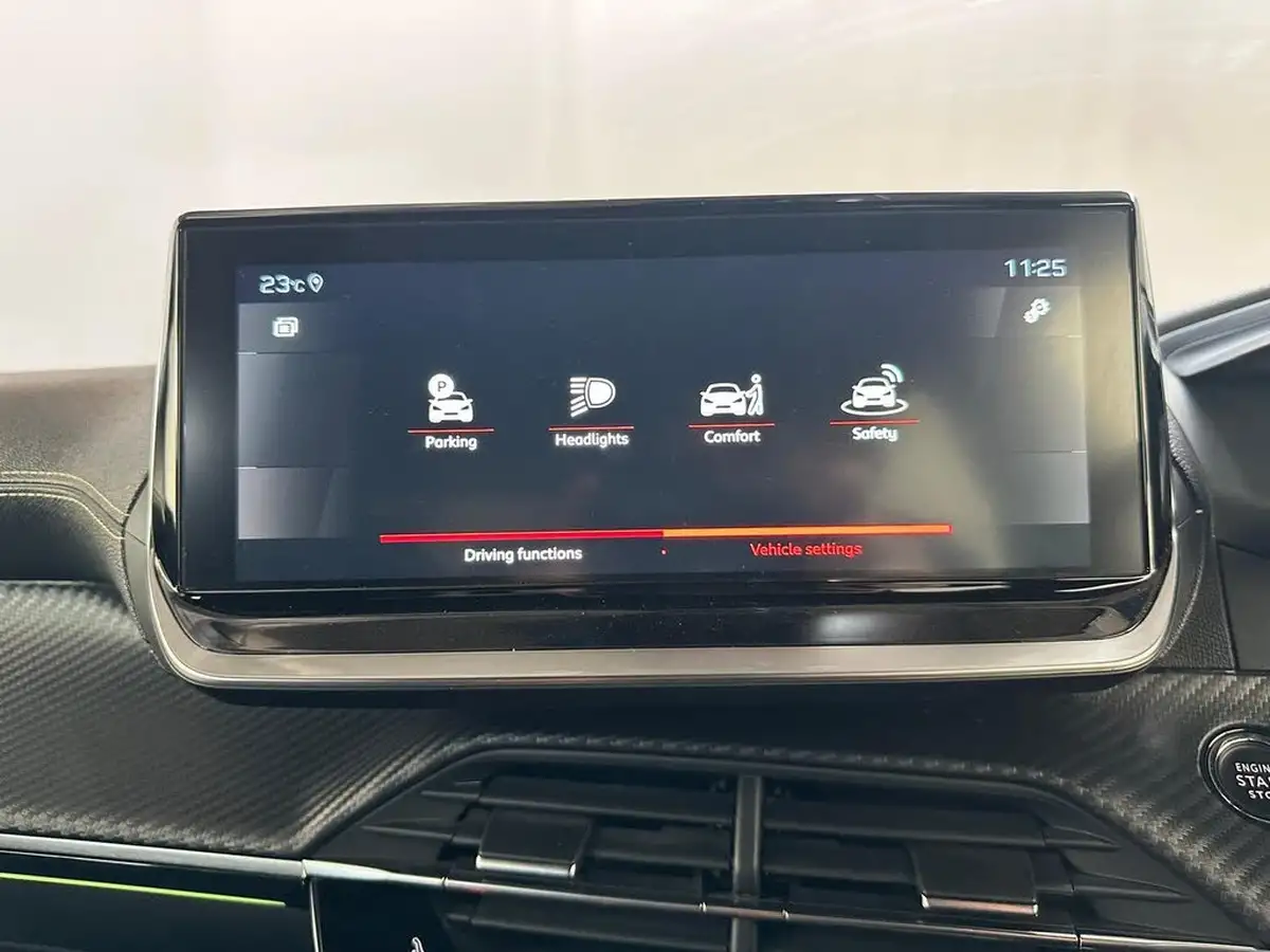 2022-peugeot-2008-suv-12-puretech-gt-big-46