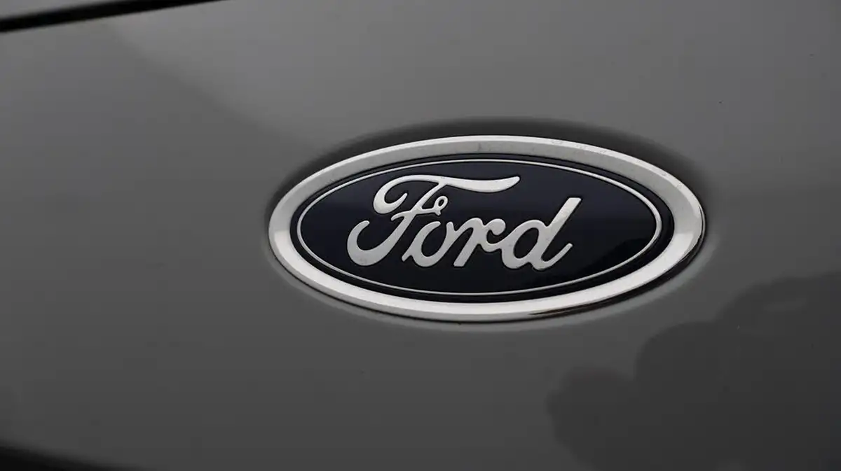 2023-ford-puma-suv-10-st-line-vignale-155ps-big-22