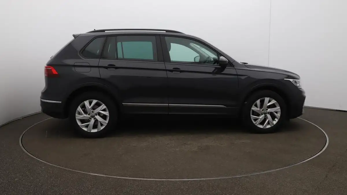 2022-volkswagen-tiguan-14-tsi-life-big-50