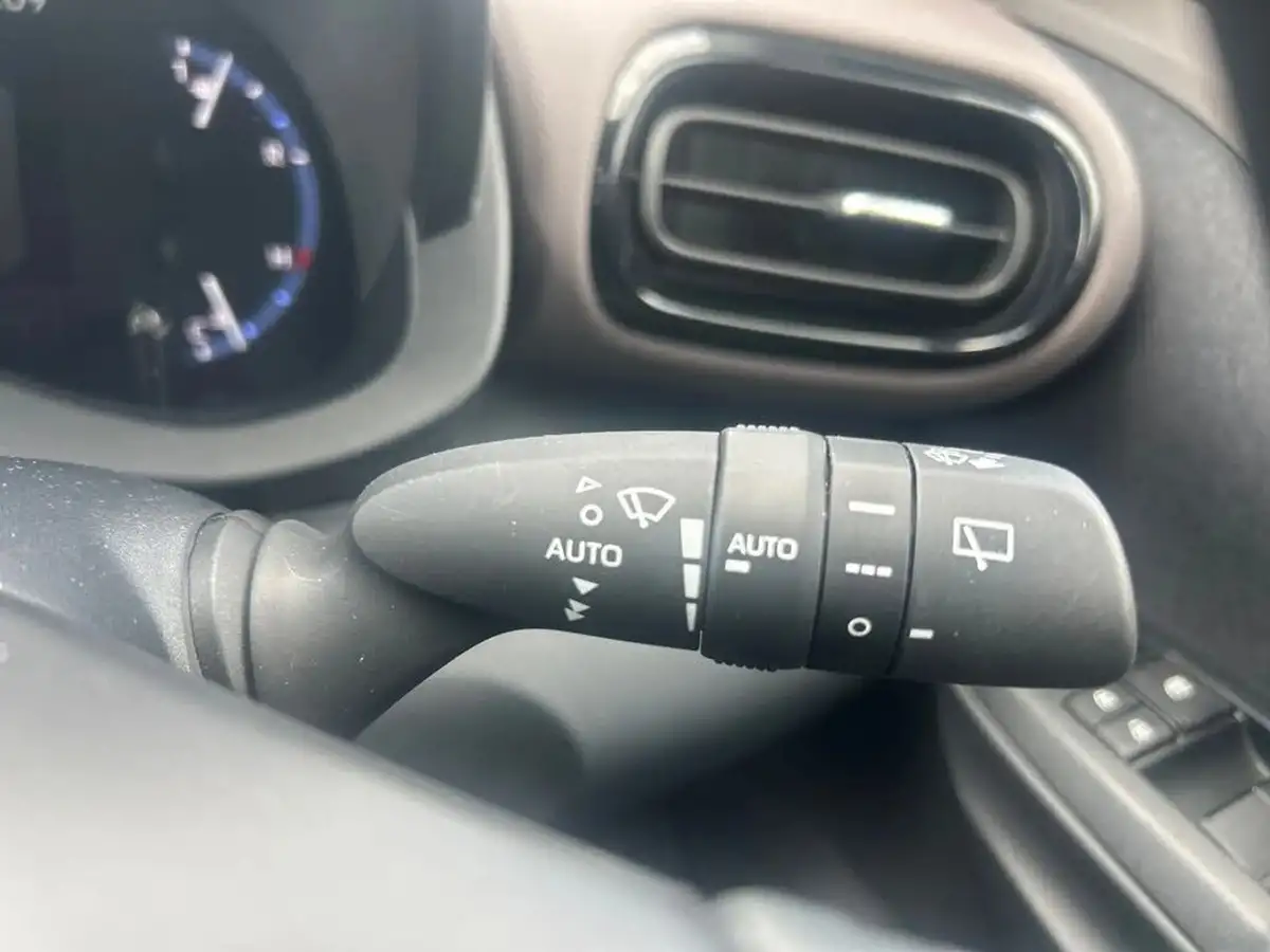 2023-toyota-yaris-cross-15-vvt-i-excel-awd-i-big-38