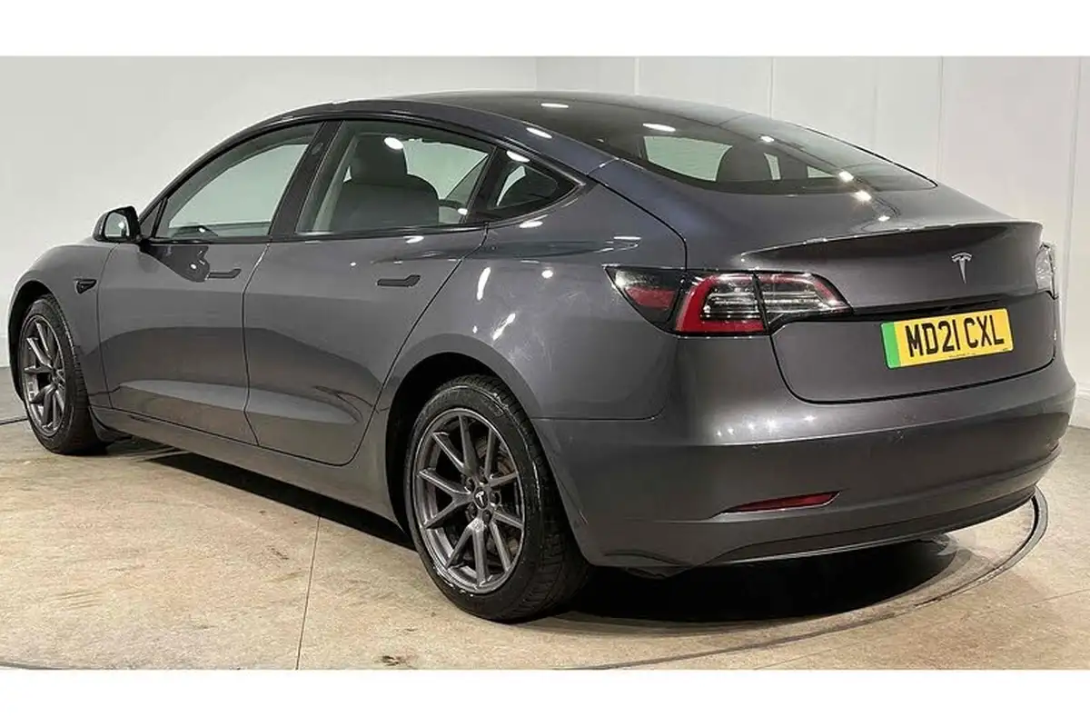 2021-tesla-model-3-e-long-range-4x4-big-5