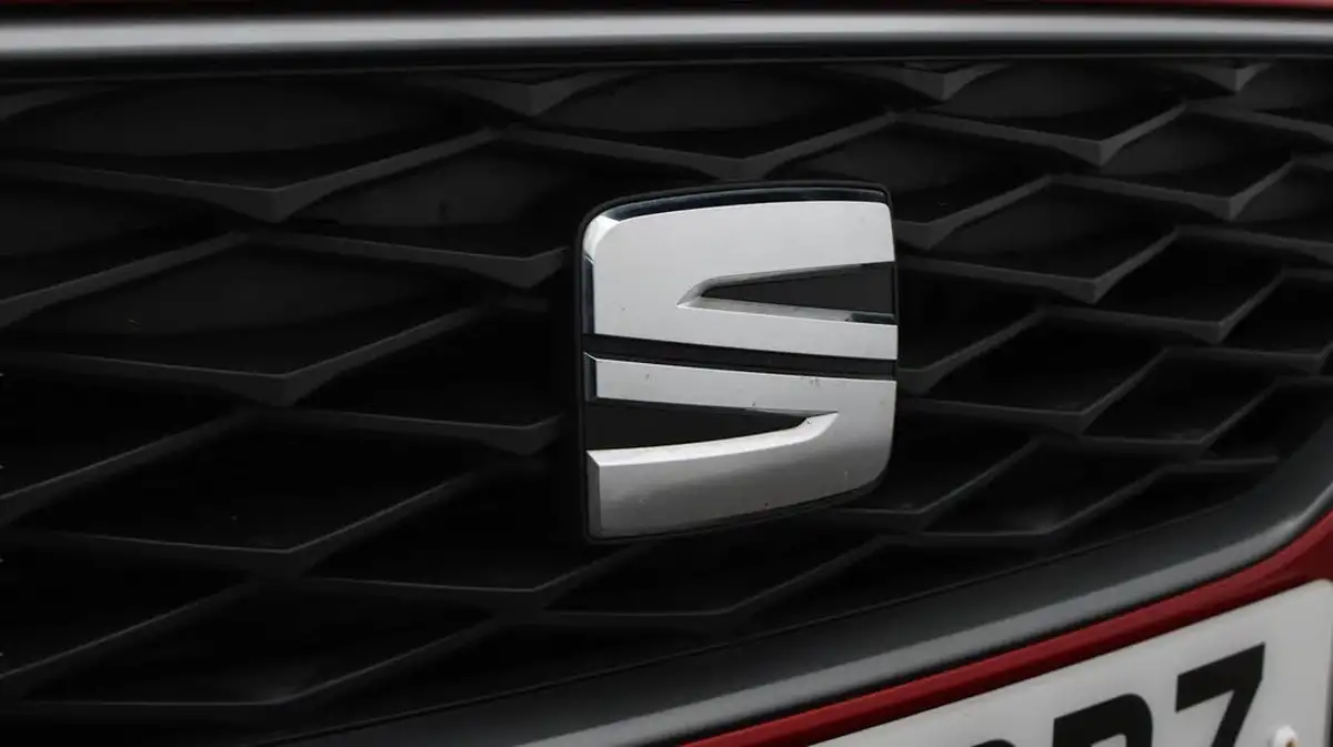 2020-seat-leon-15-tsi-evo-fr-130ps-hatchback-big-20