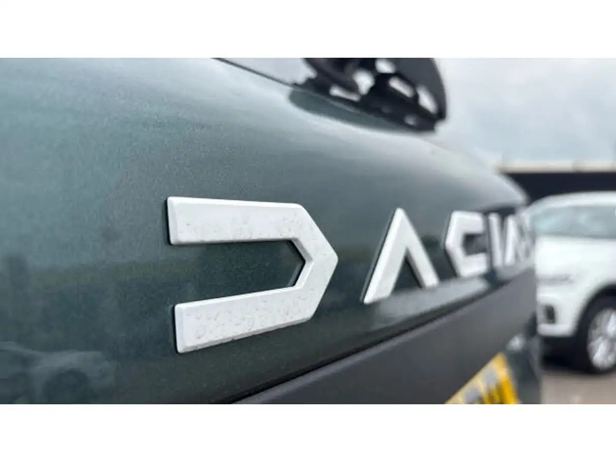 2025-dacia-duster-13-tce-expression-130bhp-station-wagon-5d-1199cc-big-33
