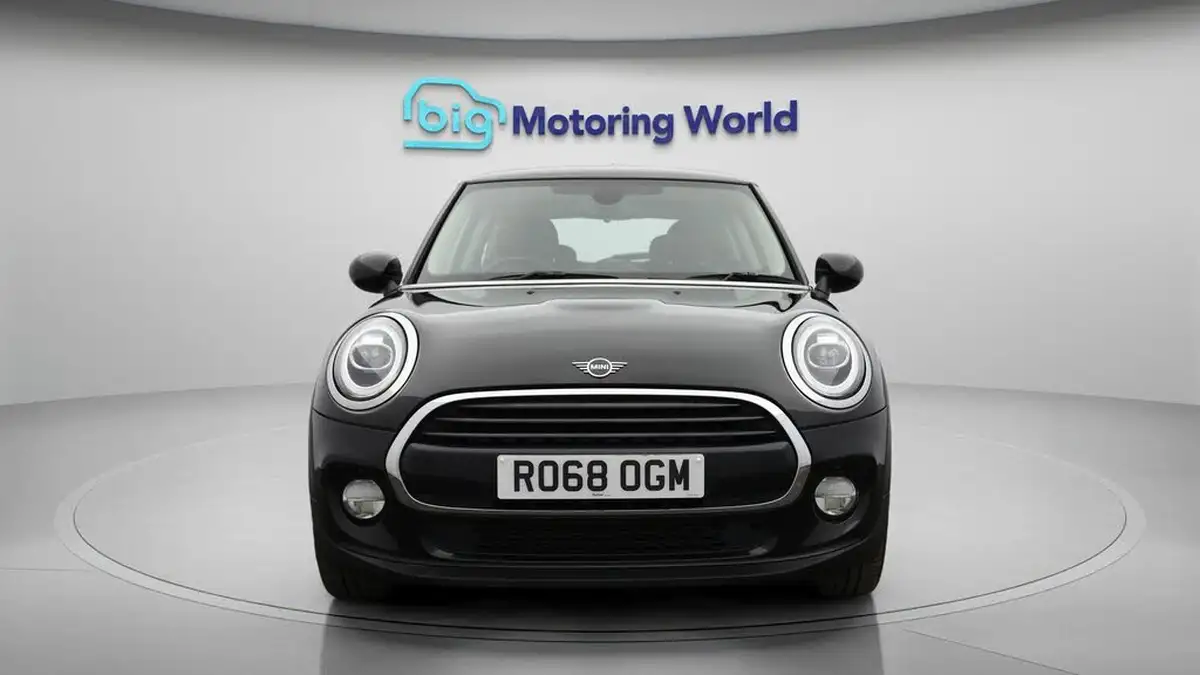 2018-mini-cooper-15td-cooper-d-series-ii-ss-hatchback-3d-dct-big-2