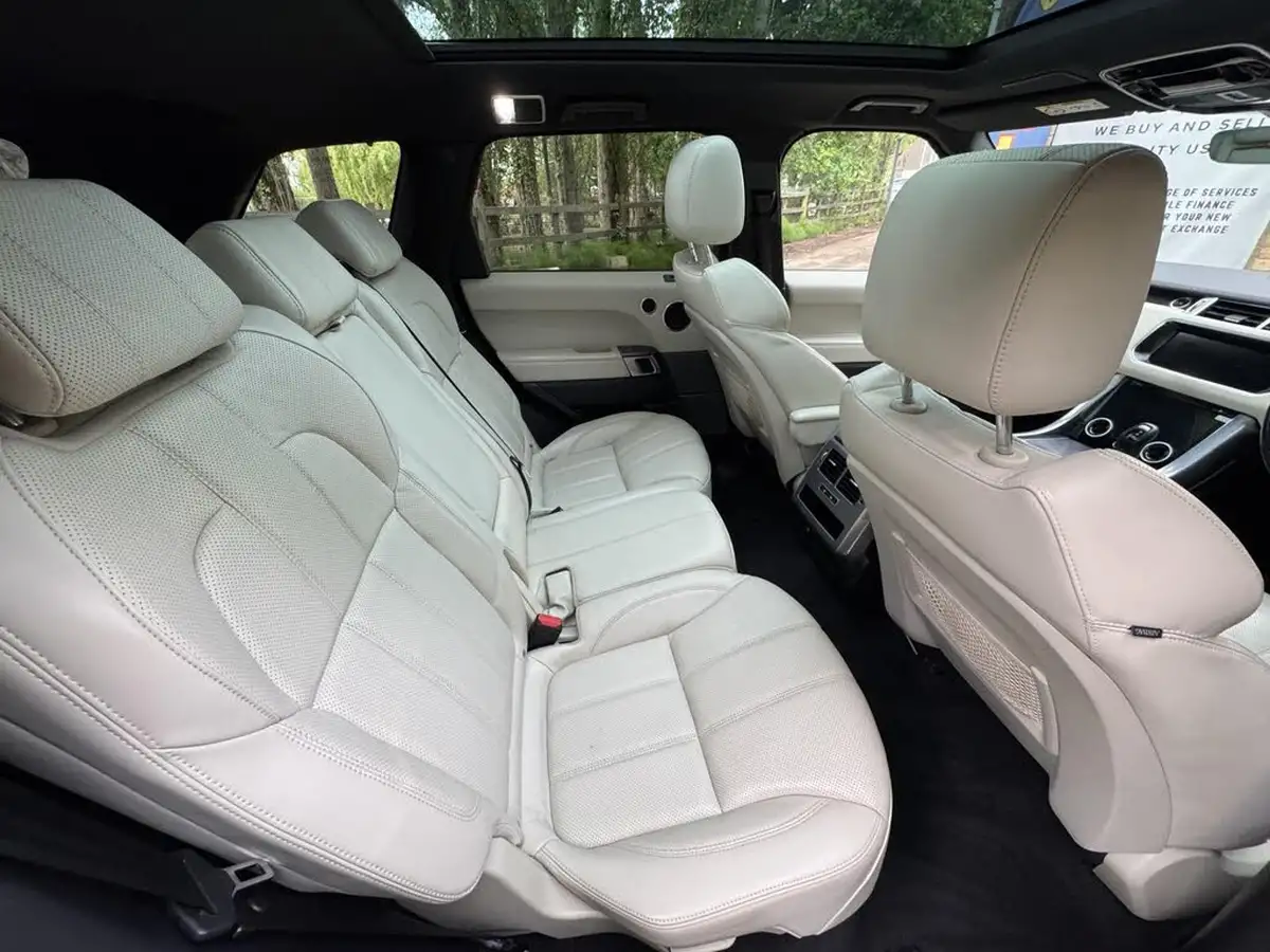 2018-land-rover-range-rover-sport-30-sd-v6-hse-sd-v6-big-43