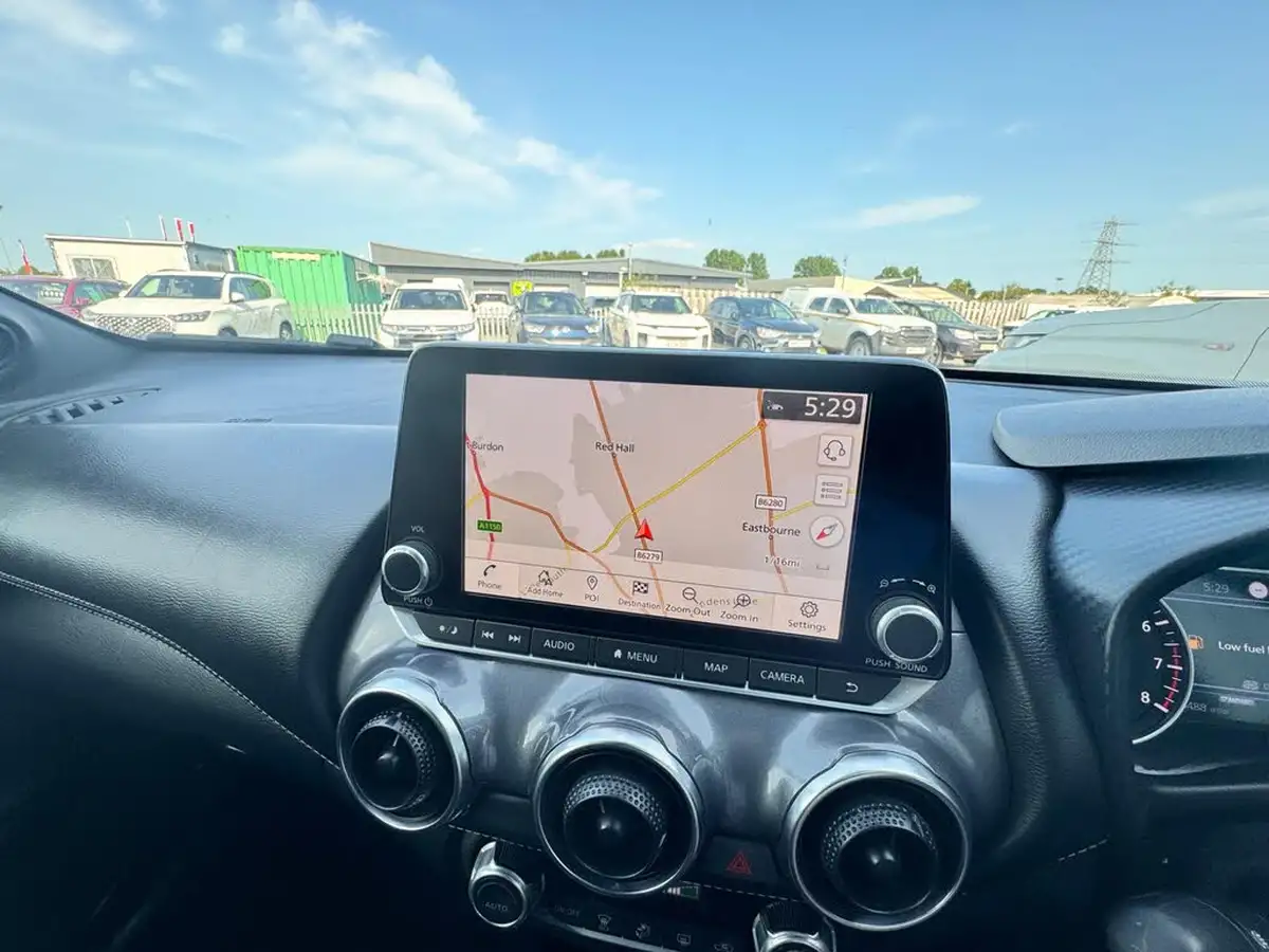 2024-nissan-juke-10-dig-t-n-connecta-big-31