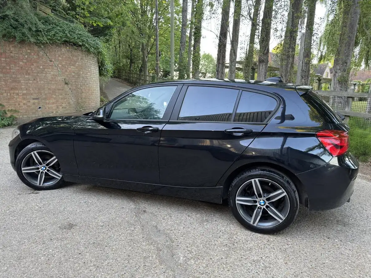 2016-bmw-1-series-15-118i-sport-5d-big-24