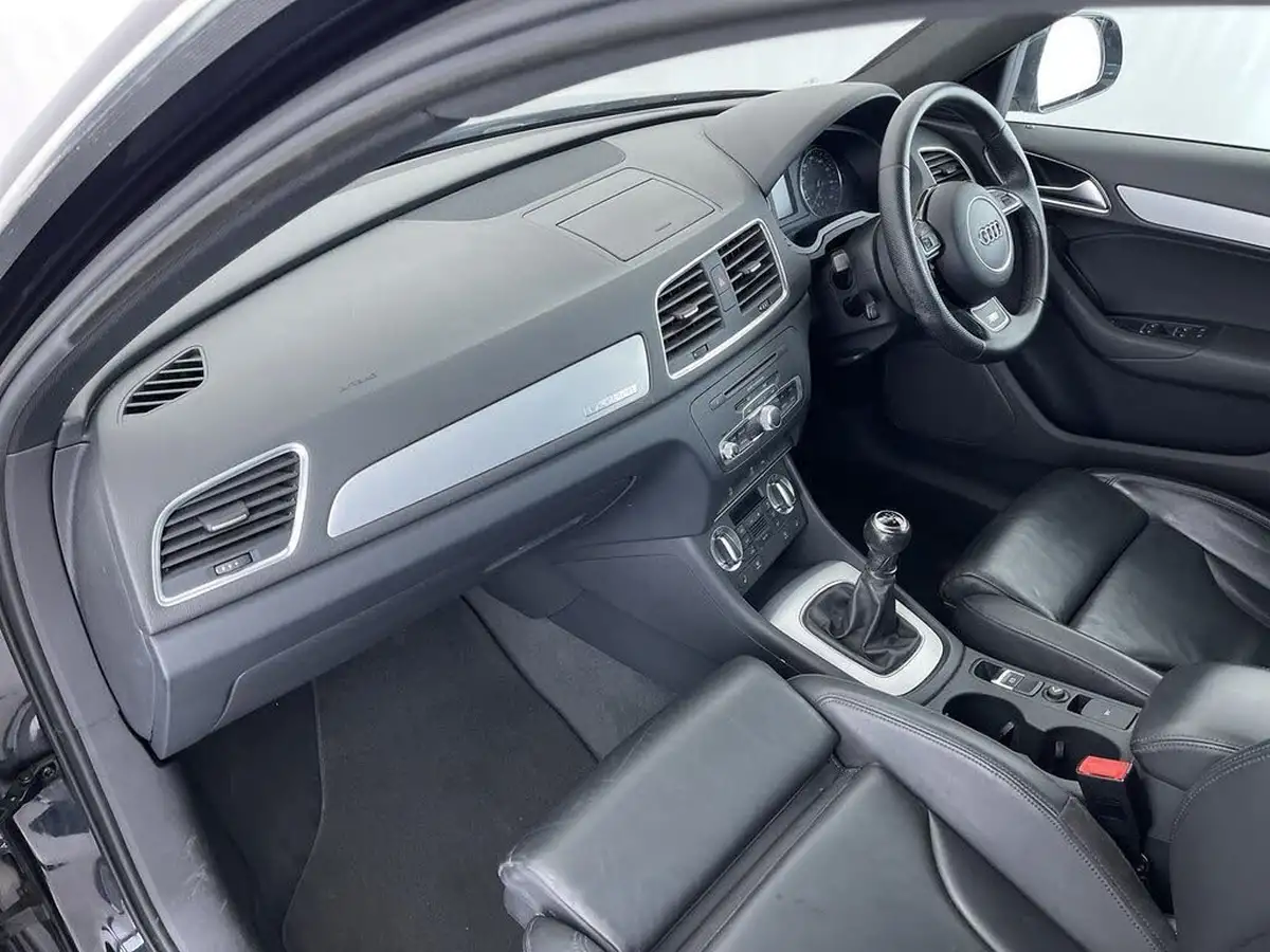 2014-audi-q3-20td-quattro-s-line-177ps-big-31