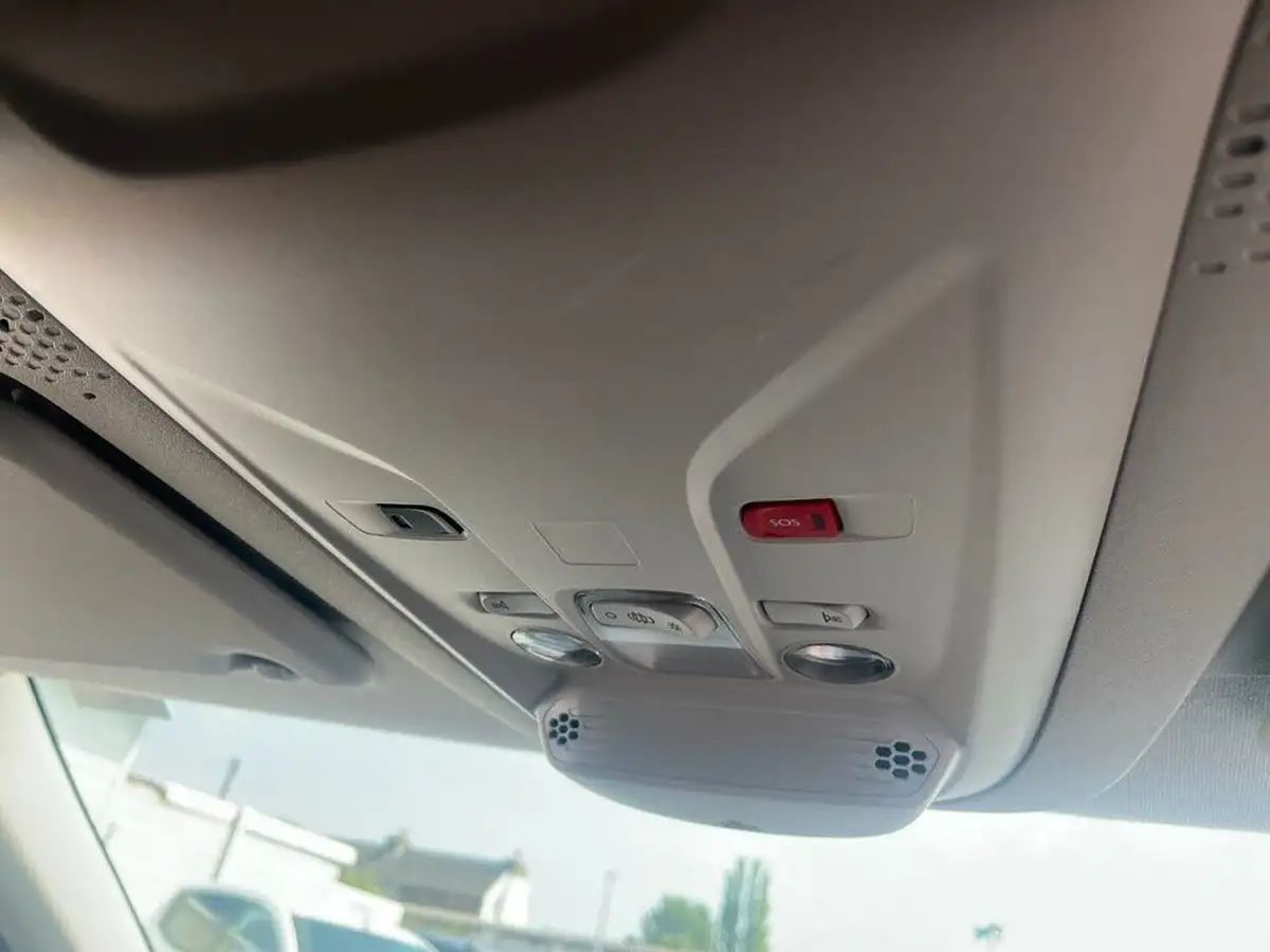 2022-toyota-proace-city-15d-active-big-37